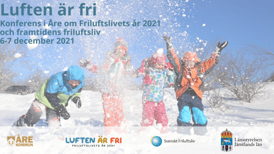 Fyra barn som leker i snön, med information angående en konferens